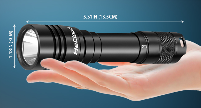 compact size dive light